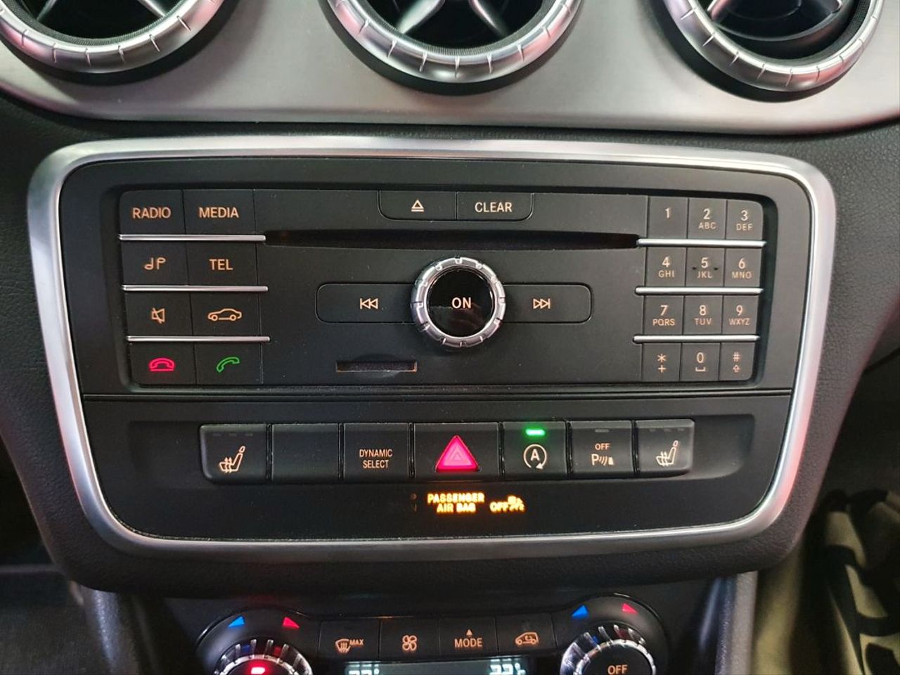 MERCEDES-BENZ Clase CLA