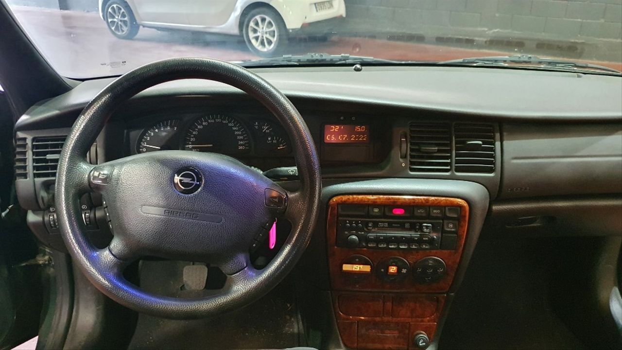 OPEL Vectra