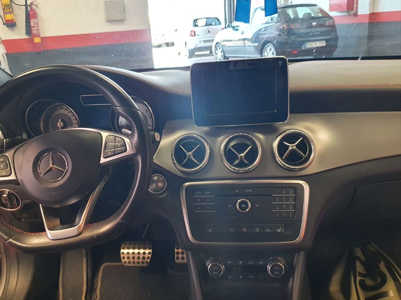 MERCEDES-BENZ Clase CLA