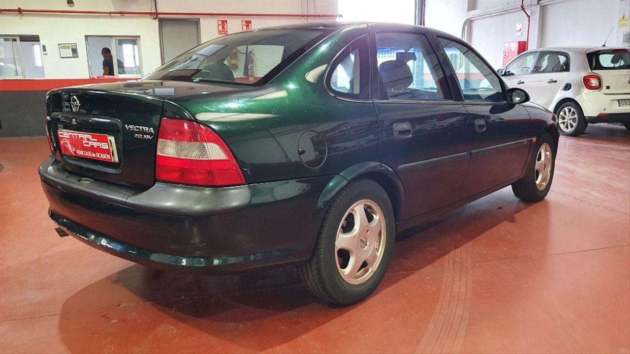 OPEL Vectra