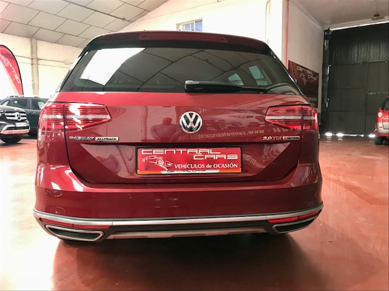 VOLKSWAGEN Passat